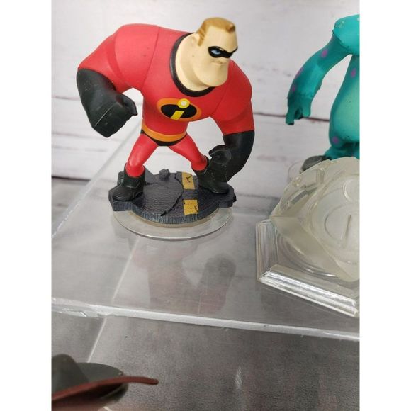Disney Infinity Lot Of 7 THE INCREDIBLES, Monster Inc Sully, Jack Sparrow - Picture 4 of 11
